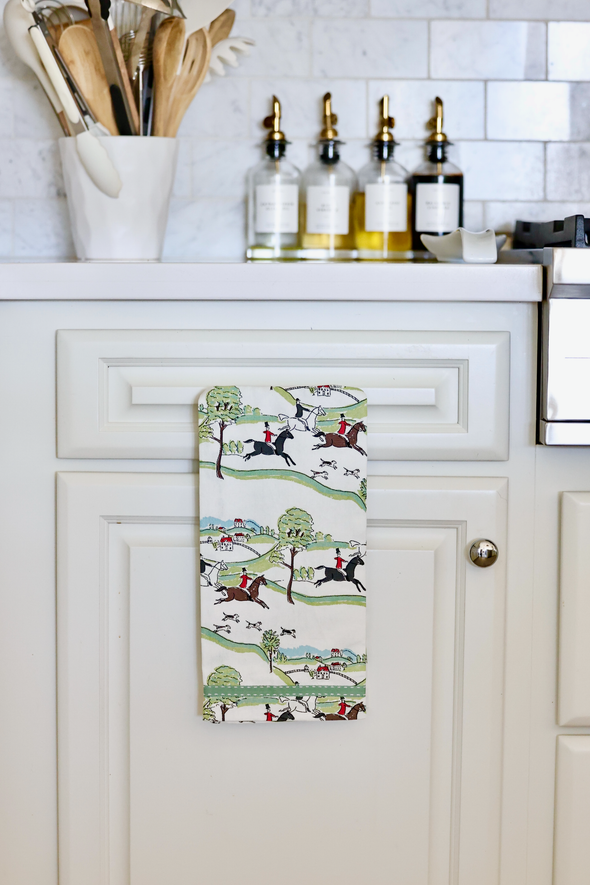 pomegranate stylish equestrian the hunt scene hand towel set