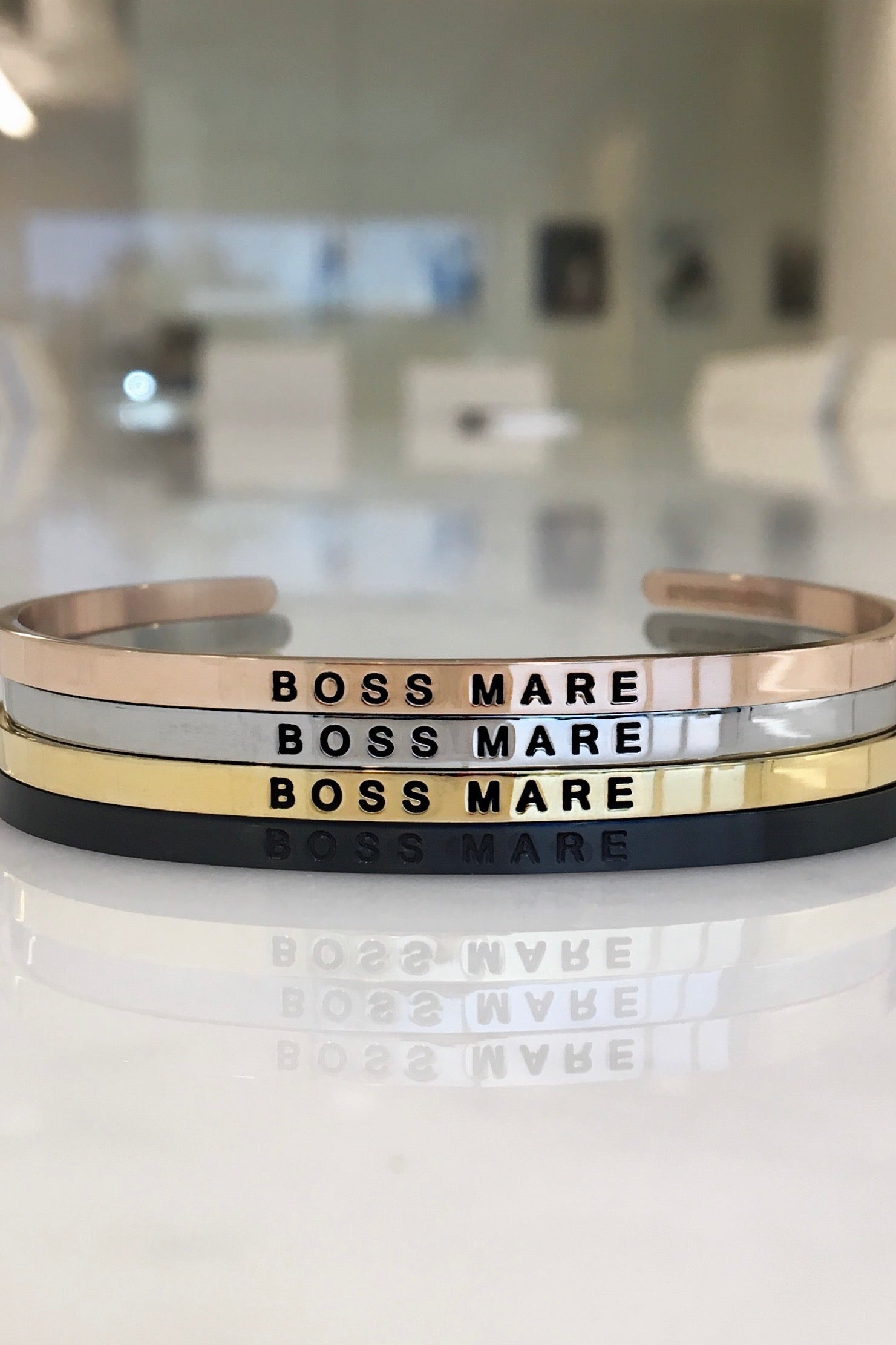 hih stylish equestrian boss mare bangle