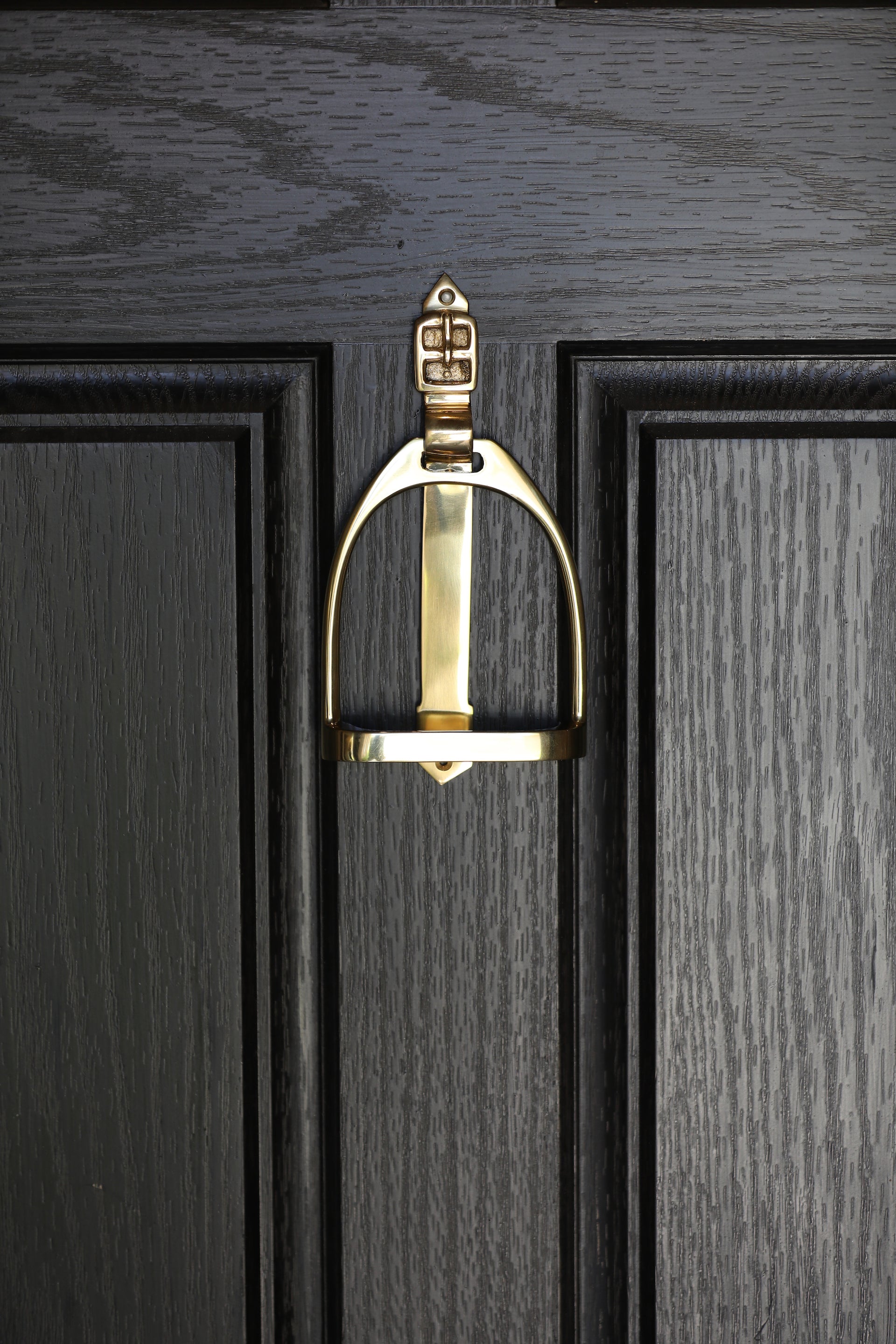 Stirrup Door Knocker - Brass