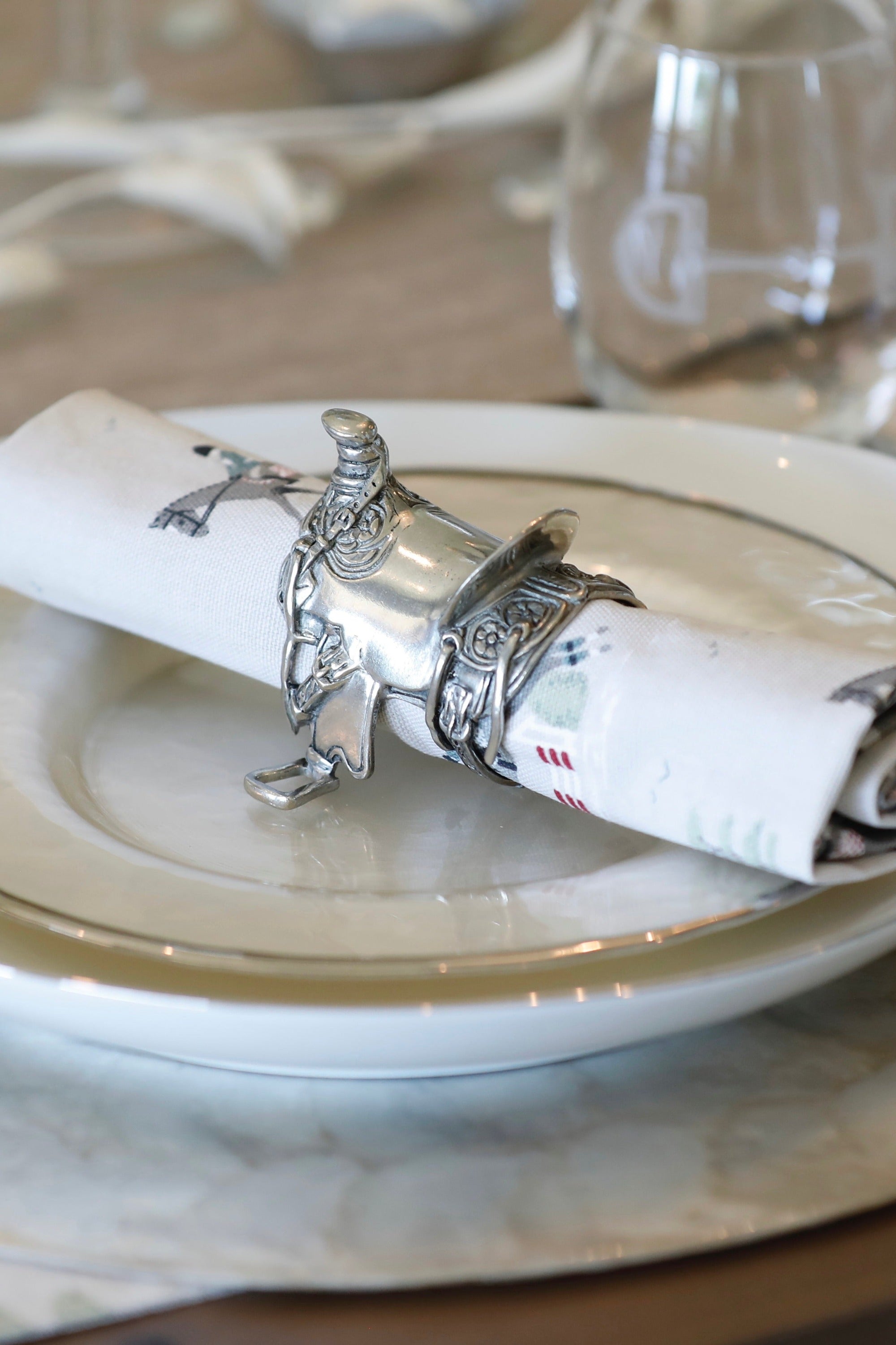 arthur court stylish equestrian western saddle pewter napkin ring set